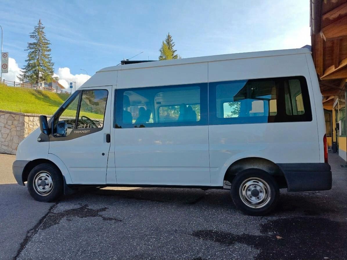 Ford Transit Tourneo 9 posti tetto alto - MOTORE REVISIONATO