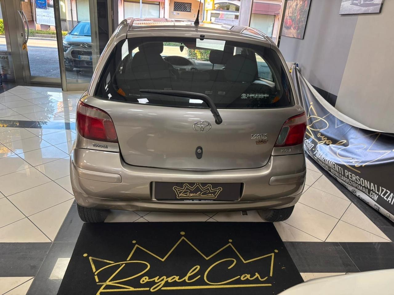 Toyota Yaris 1.0i 16V cat 5 porte Expo
