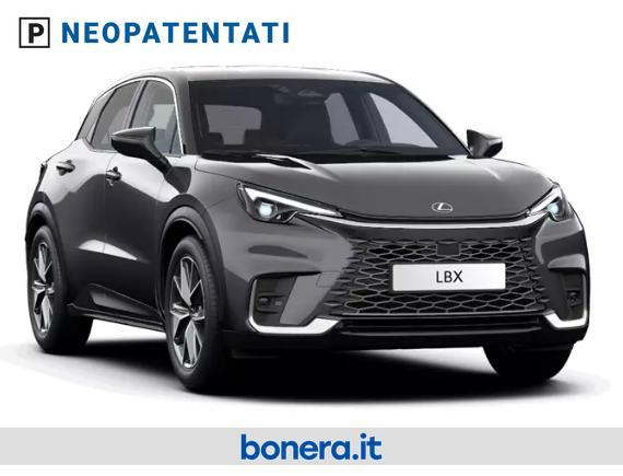 Lexus LBX 1.5 Hybrid Cool 2WD
