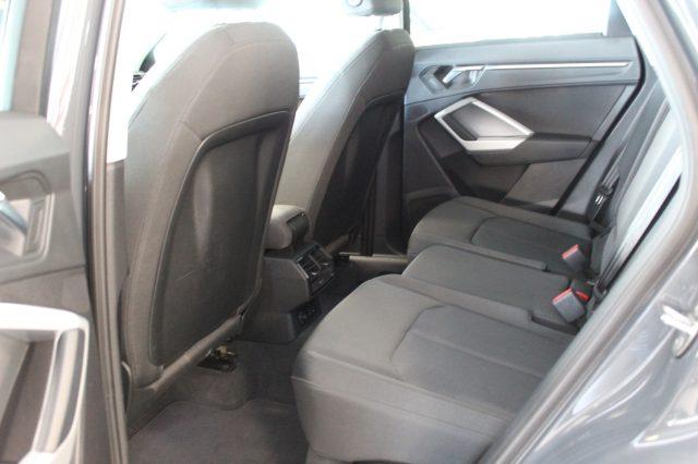 AUDI Q3 2.0 TDI 150 CV S-Tronic Business