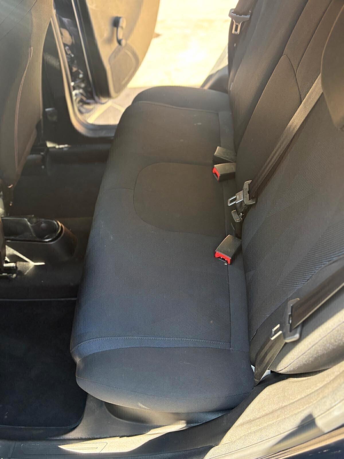 Lancia Ypsilon 1.2 69 CV neopatentati