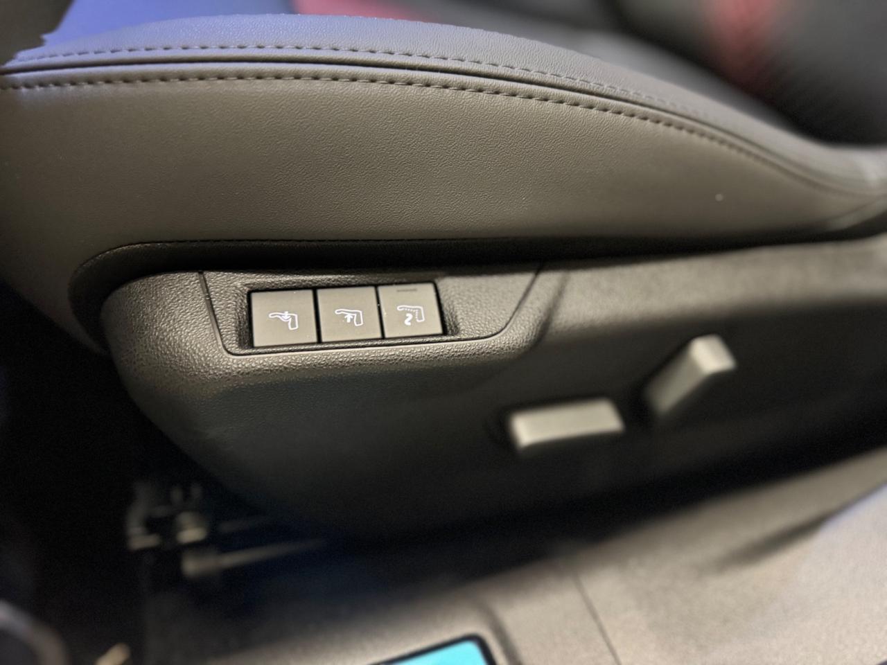 Alfa Romeo Junior 1.2 145 CV Hybrid eDCT6 Speciale