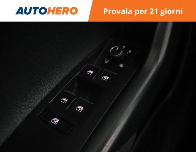 VOLKSWAGEN Taigo 1.0 TSI 110 CV R-Line