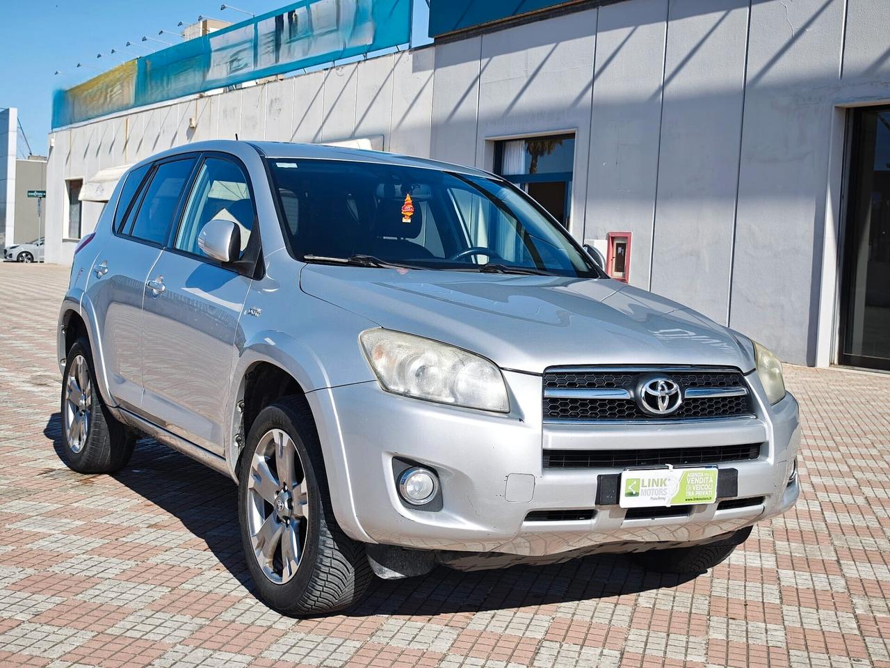 Toyota RAV 4 RAV4 Crossover 2.2 D-Cat A/T 150 CV Luxury