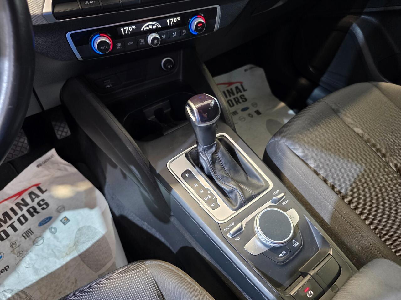 Audi Q2 30 TDI S tronic Business
