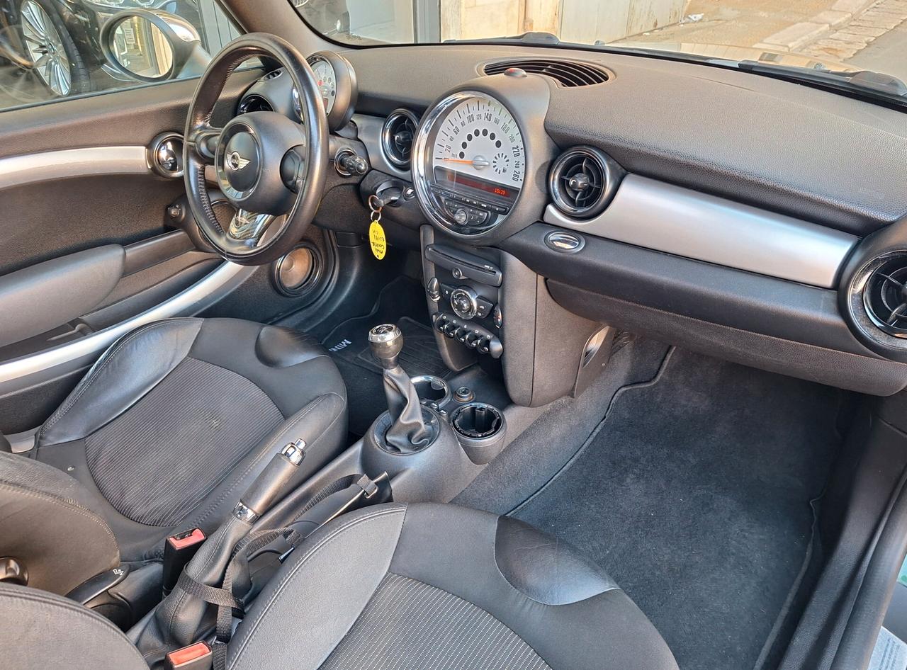 Mini 1.6 16V Cooper D