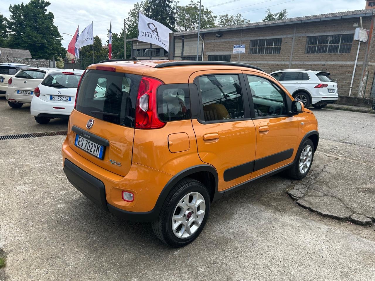 Fiat Panda 0.9 TwinAir Turbo Natural Power Trekking
