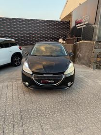 Peugeot 208 1.2 VTi 82 CV 5 porte Allure