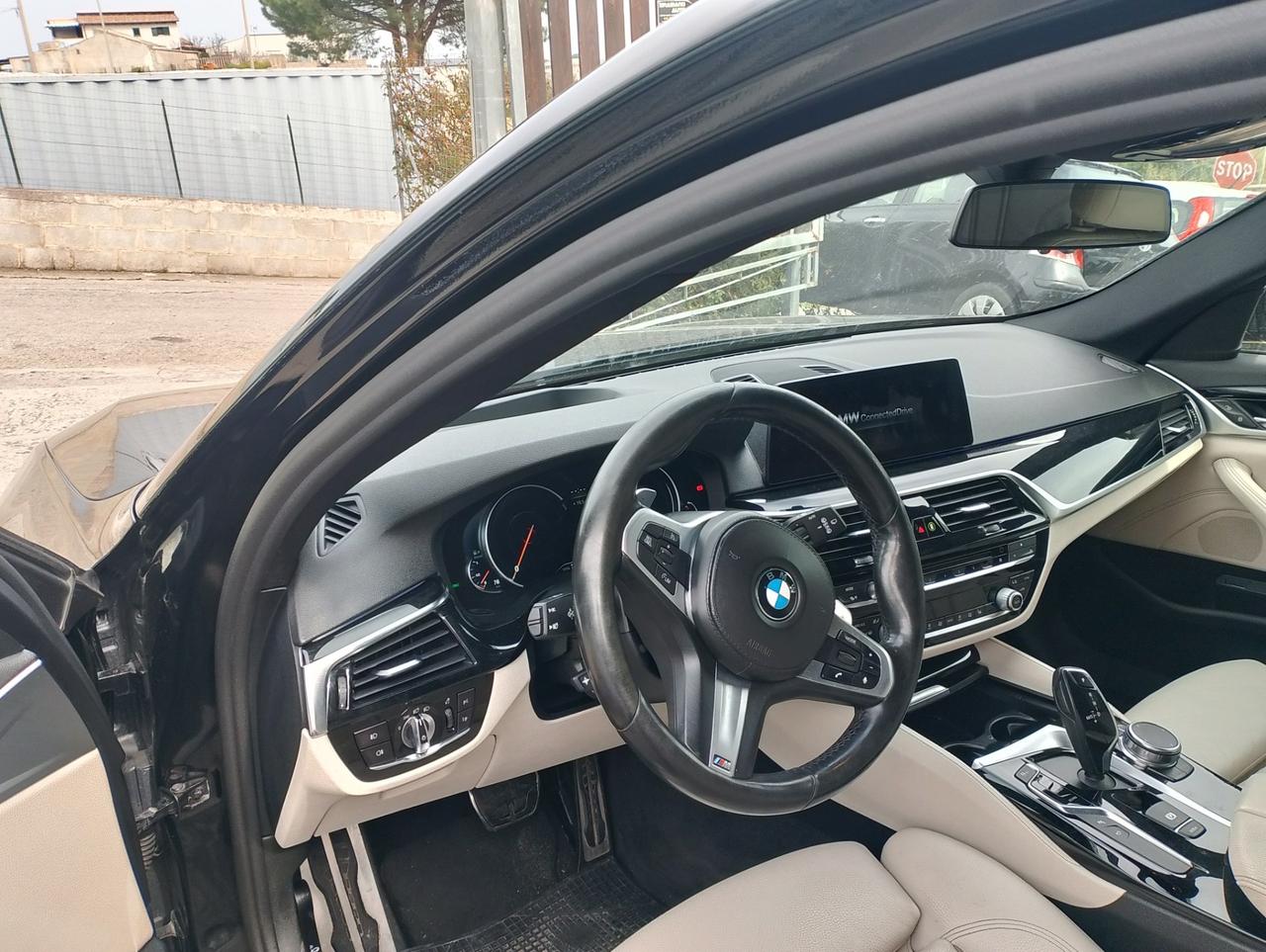 Bmw 530 530d xDrive 249CV Touring Msport