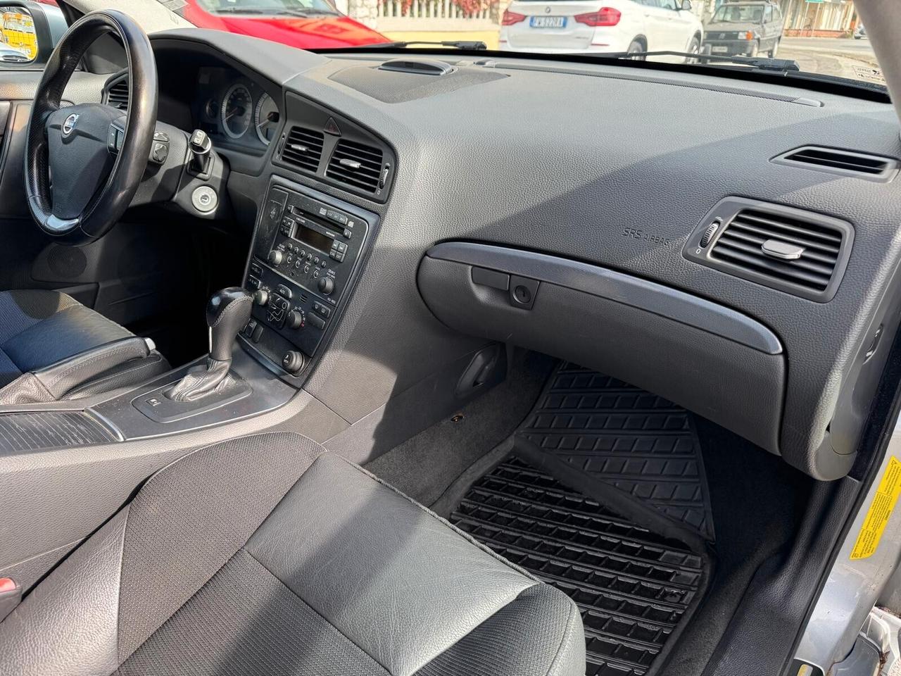 Volvo V70/XC70 V70 2.4 D5 20V (185CV) cat FULL OPT. UNIPROP. SEMPRE TAGLIANDI PERFETTA!!!