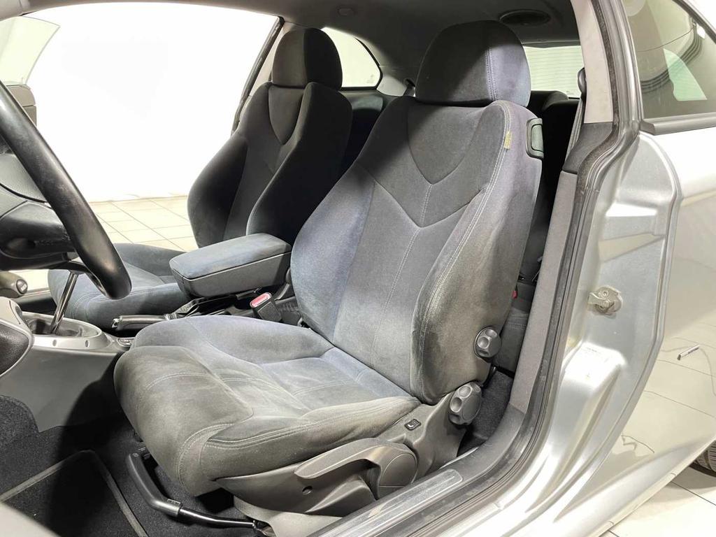 Alfa Romeo GT 2.0 jts Progression