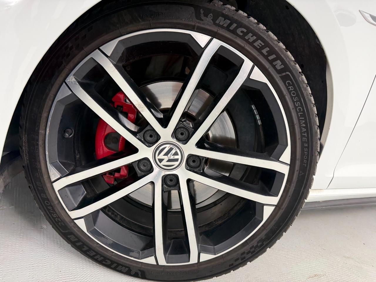 Volkswagen Golf GTD 2.0 TDI DSG 5p. BlueMotion Technology