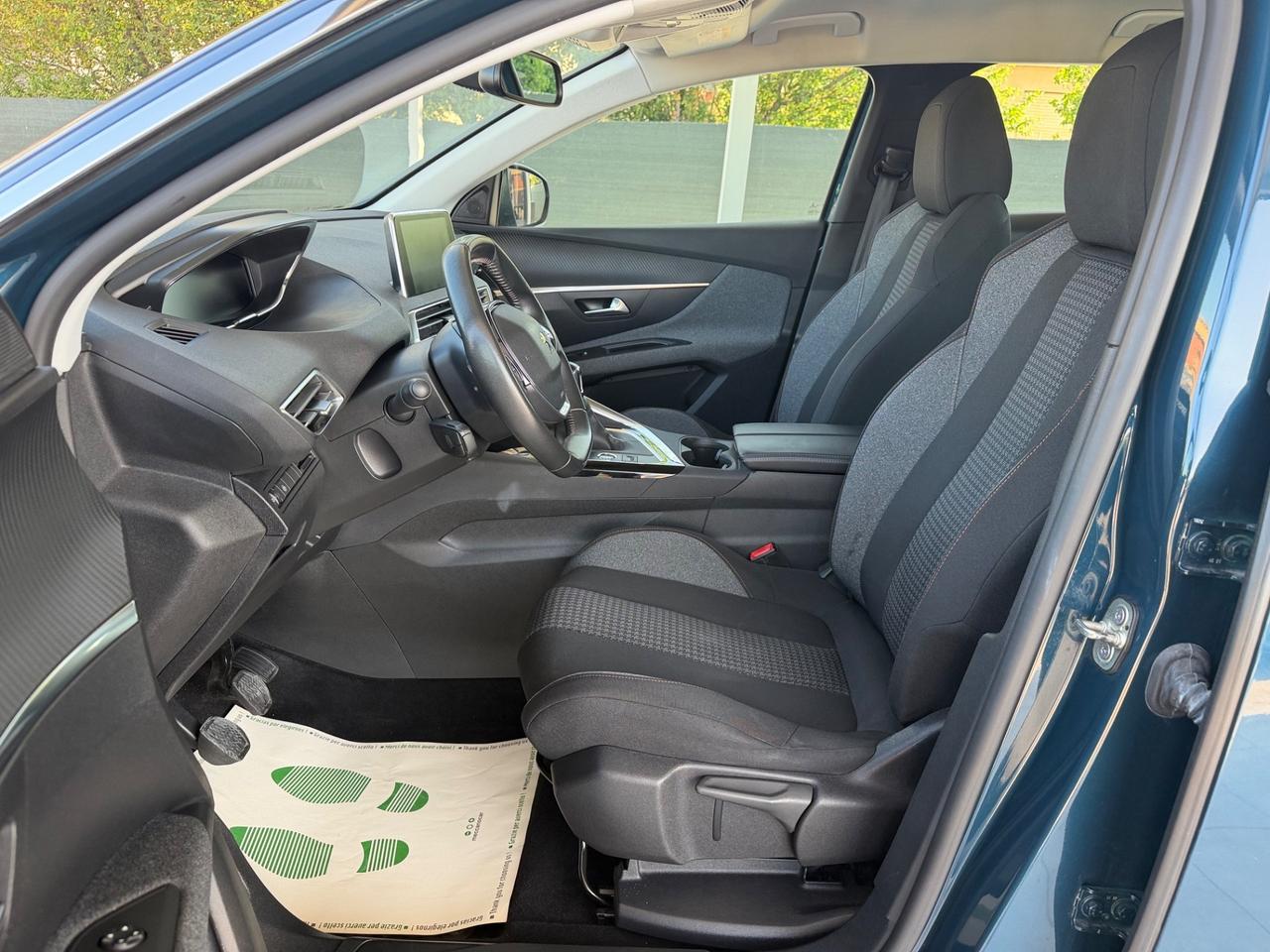 Peugeot 3008 BlueHDi 130 S&S Active Pack