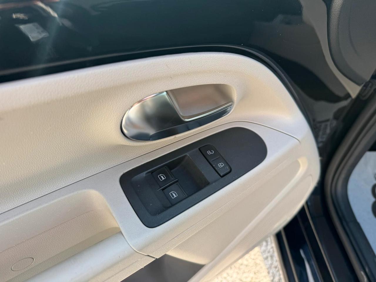 Volkswagen up! 1.0 5p. move GARANZIA