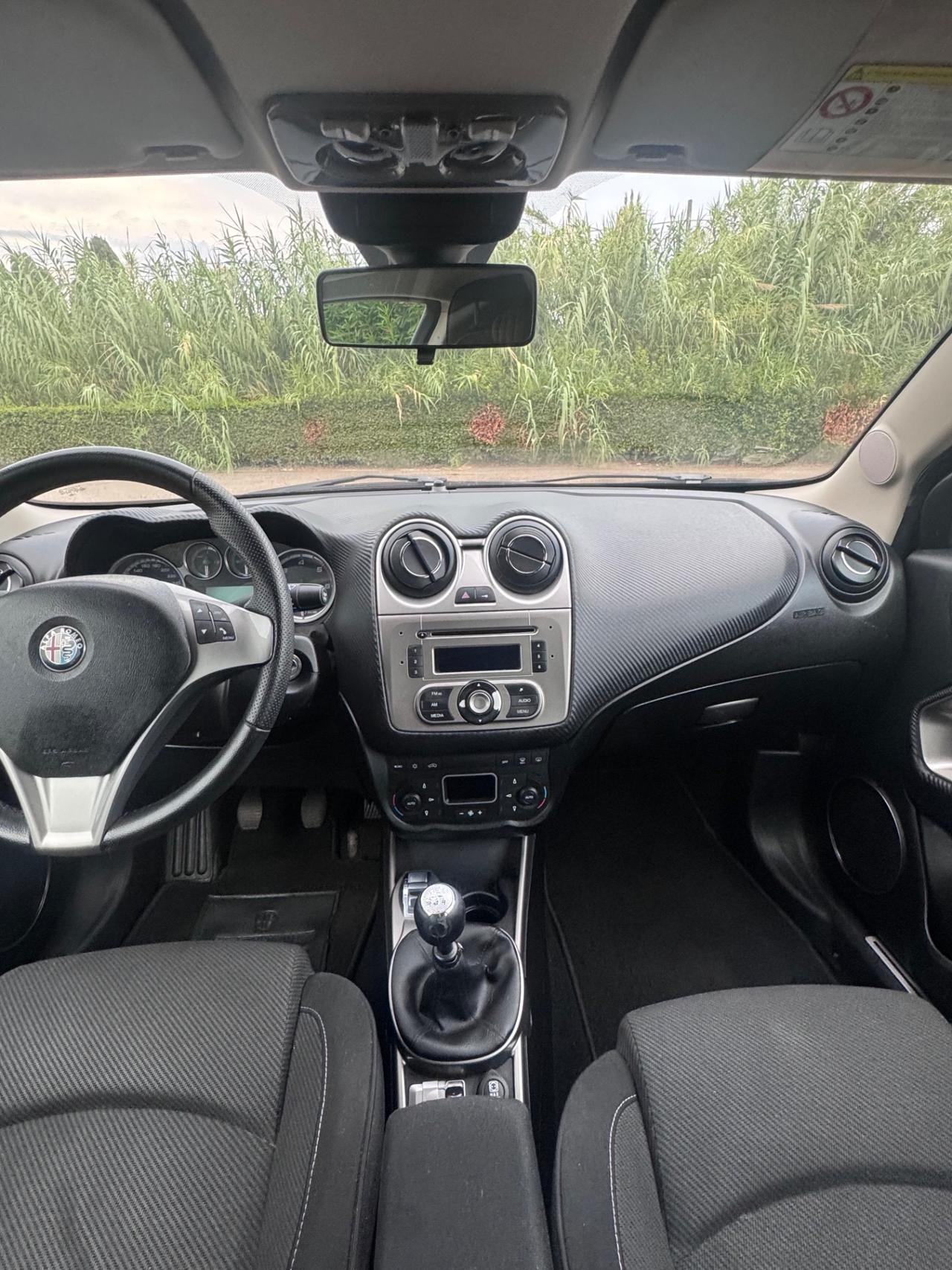 Alfa Romeo MiTo 1.3 JTD 95 CV Distinctive Sport Pack