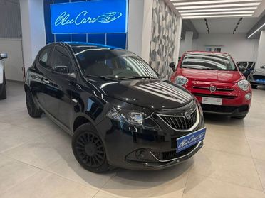 Lancia Ypsilon III 1.0 firefly hybrid Silver s&s 70cv