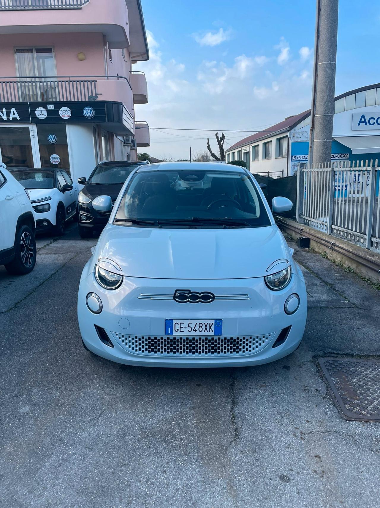 Fiat 500 Icon 42 kWh NESSUN VINCOLO