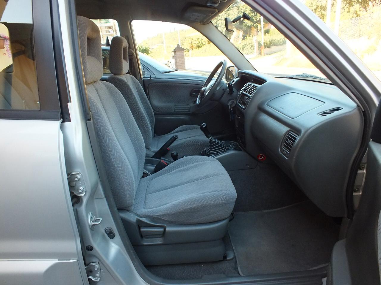 SUZUKKI G.VITARA 2.0 TDI 4x4 + RIDOTTE MANUALI.