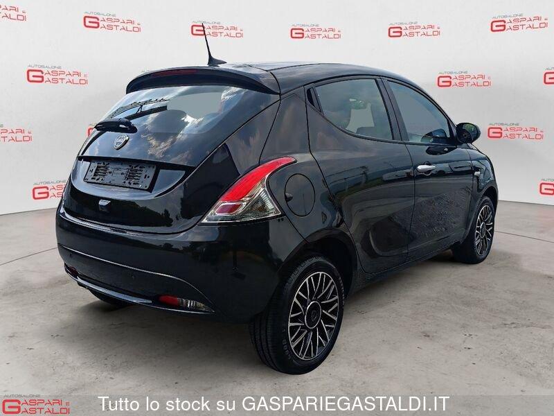 Lancia Ypsilon 1.2 69 CV 5 porte GPL Ecochic KM ZERO
