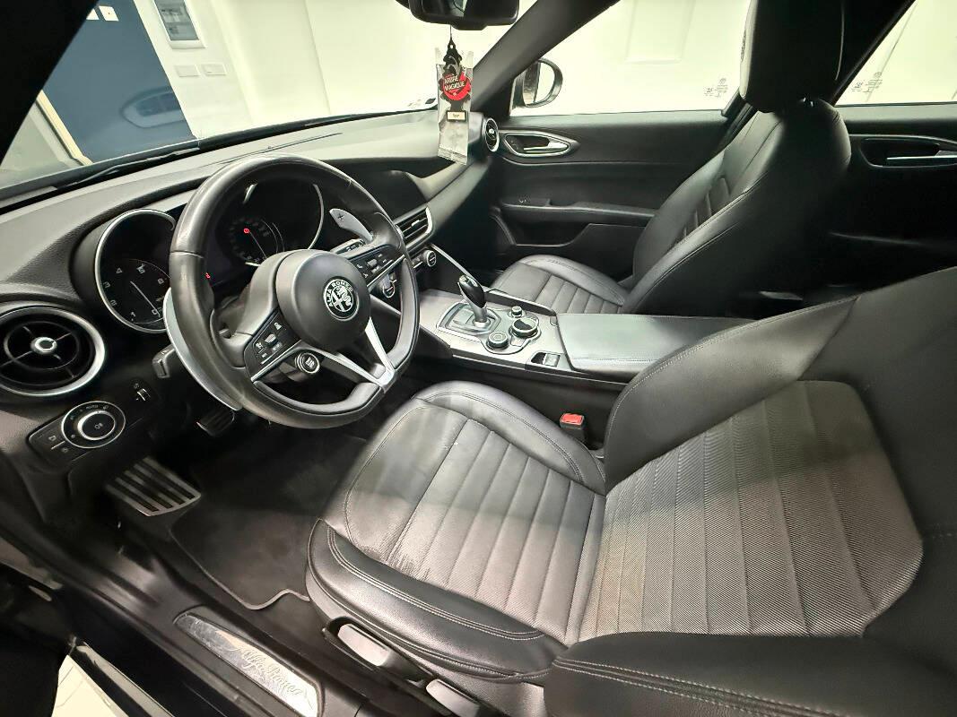 Alfa Romeo Giulia Alfa Romeo Giulia 2.2 Turbodiesel B-Tech 190 CV Automatica – 2019 FINANZIABILE