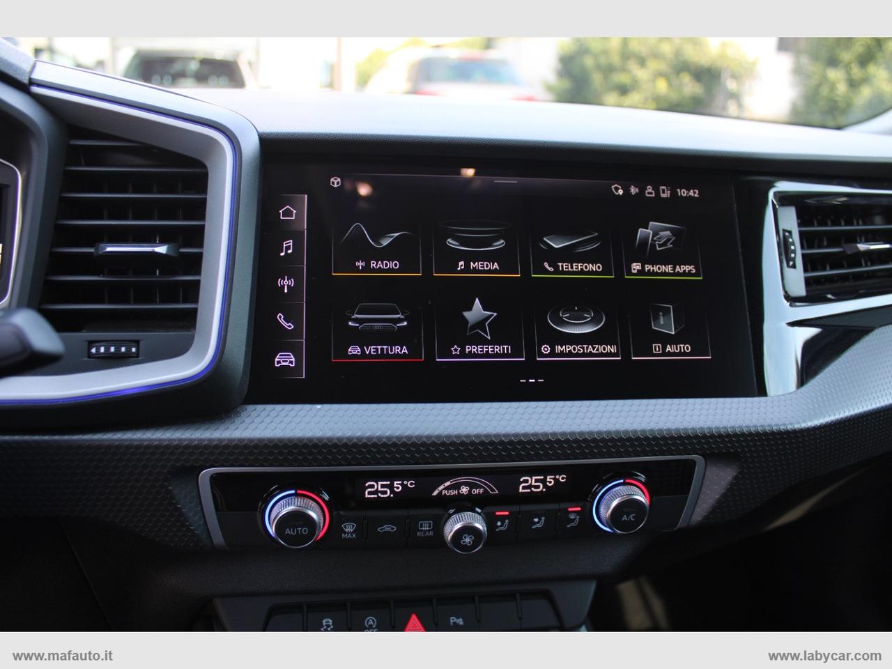 AUDI A1 SPB 30 TFSI S tronic Identity Black SLINE