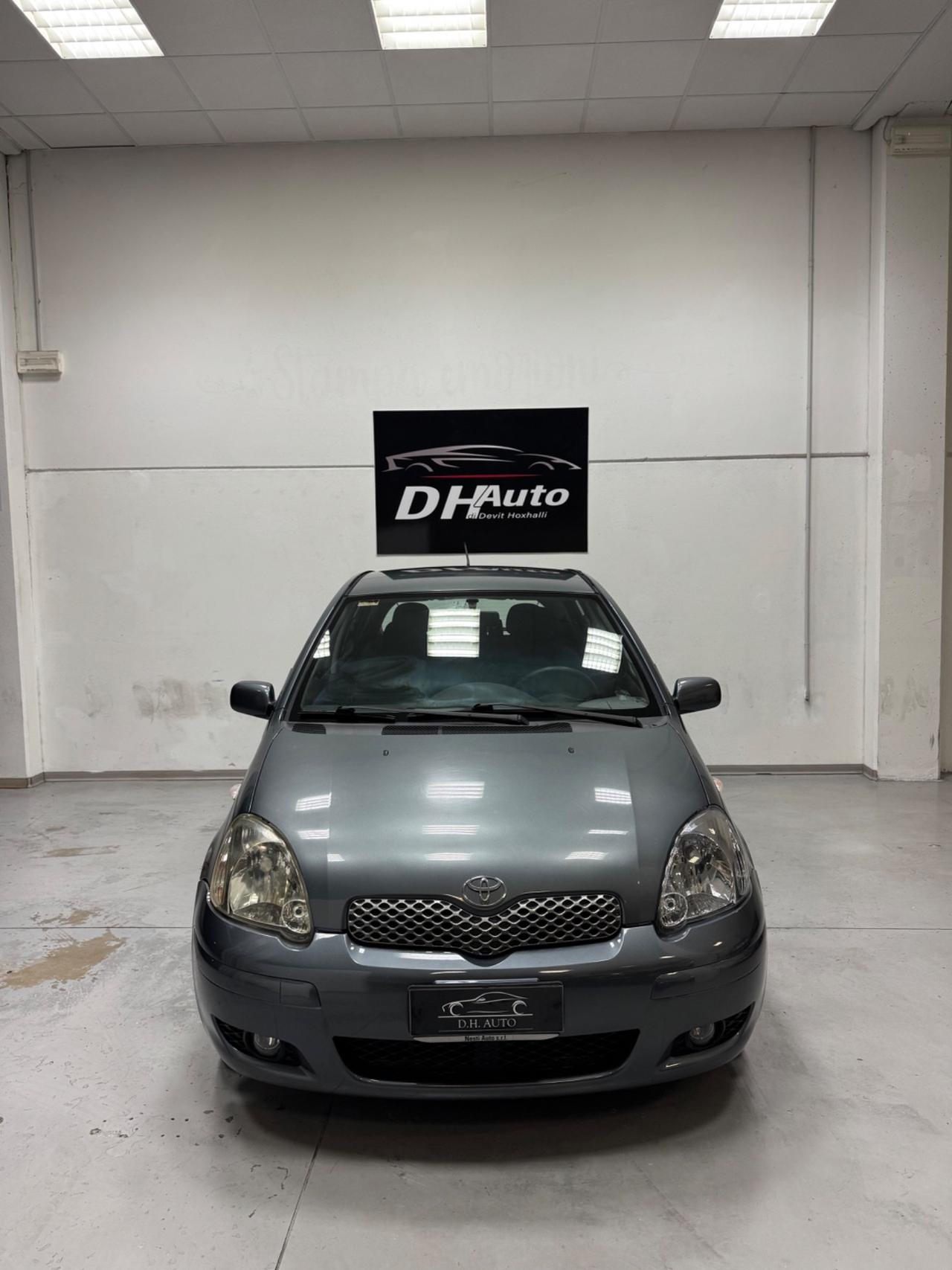 Toyota Yaris 1.0 5 porte Sol