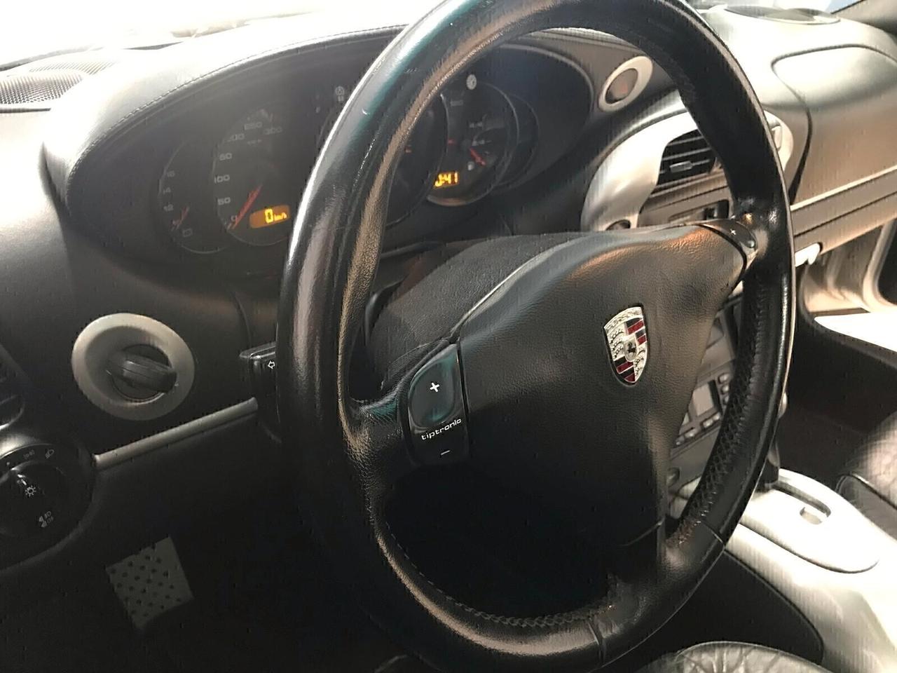 Porsche 911 Carrera Targa 11/2002 3600cc 320 CV