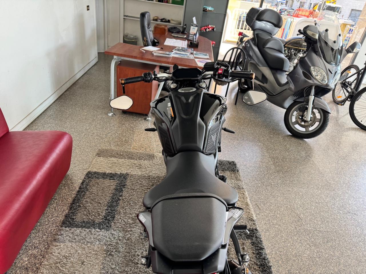 YAMAHA MT-07