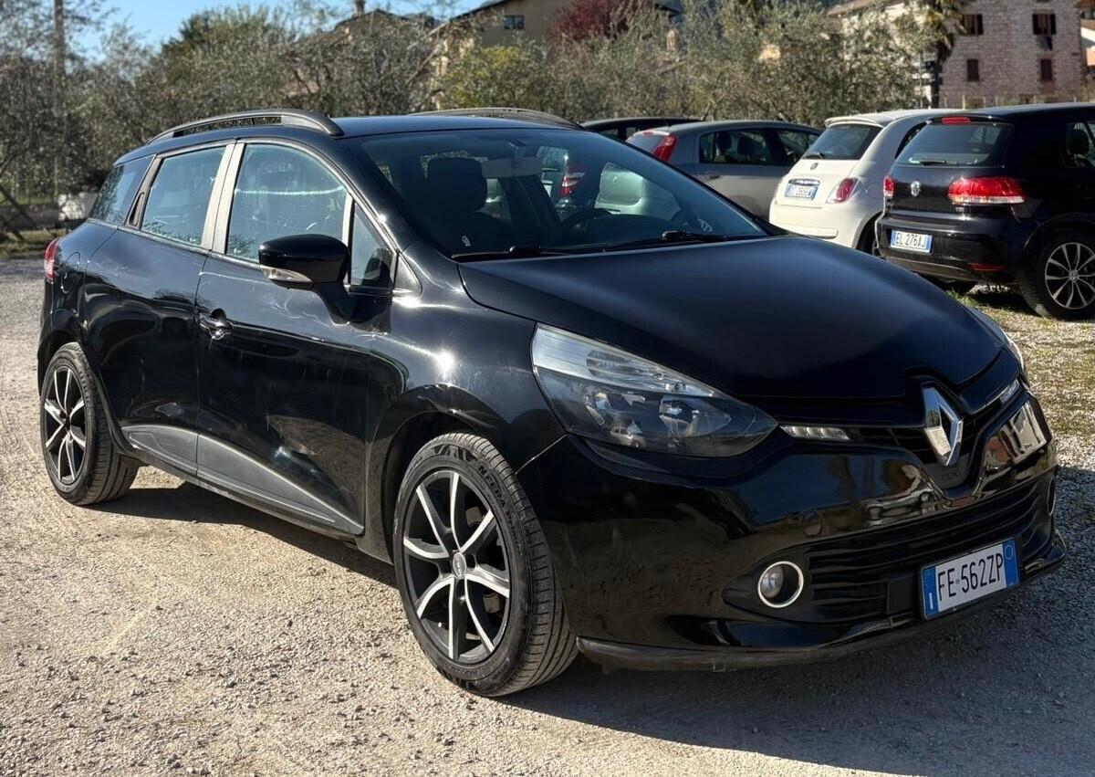 Renault ClioSW 1.5 dCi 2015 PERFETTA NEOPATENTATI