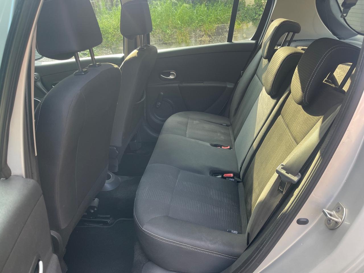 Renault Clio 1.2 16V 5 porte Dynamique