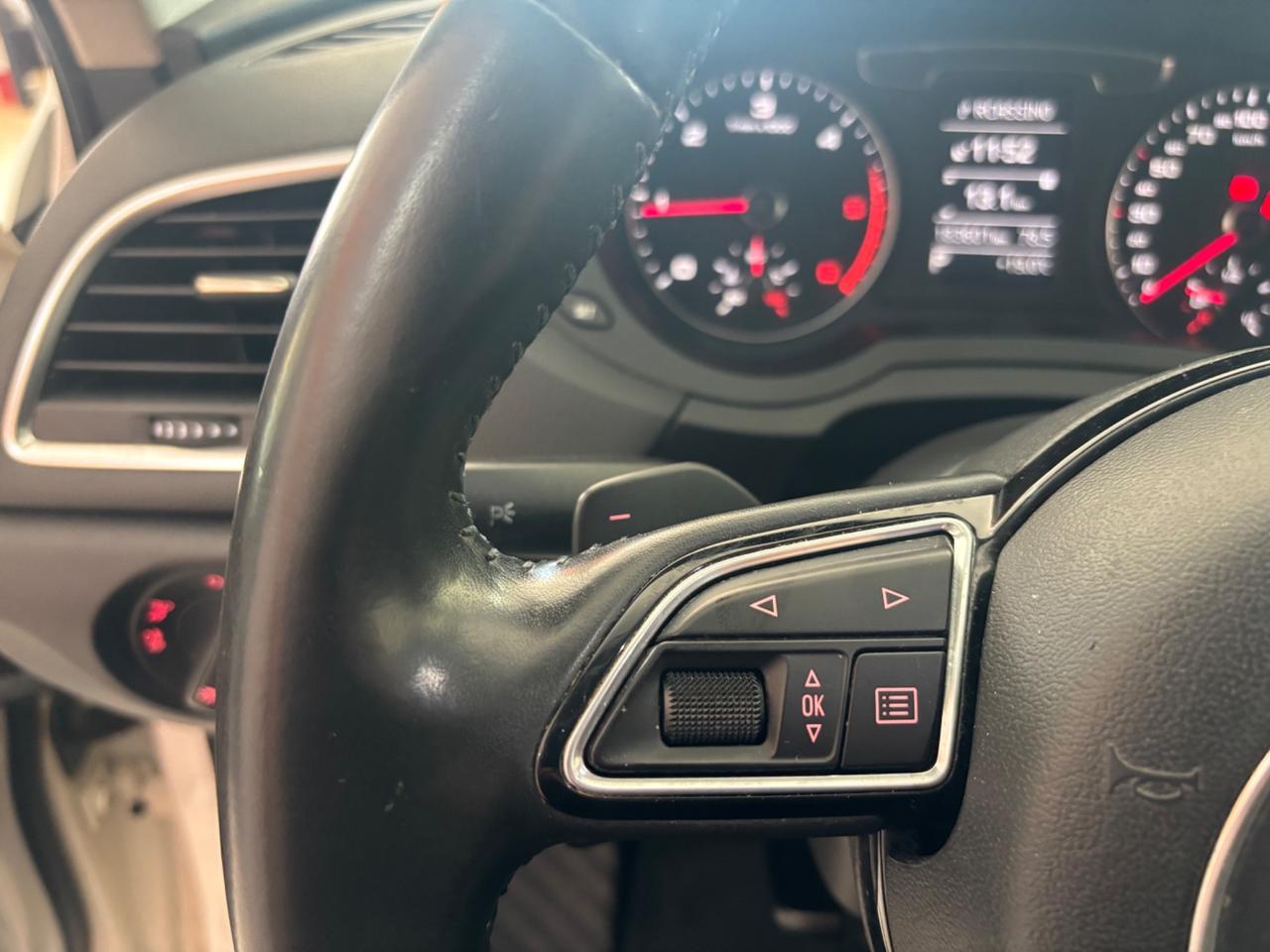 Audi Q3 2.0 TDI 120 CV Sport xeno navi automatica