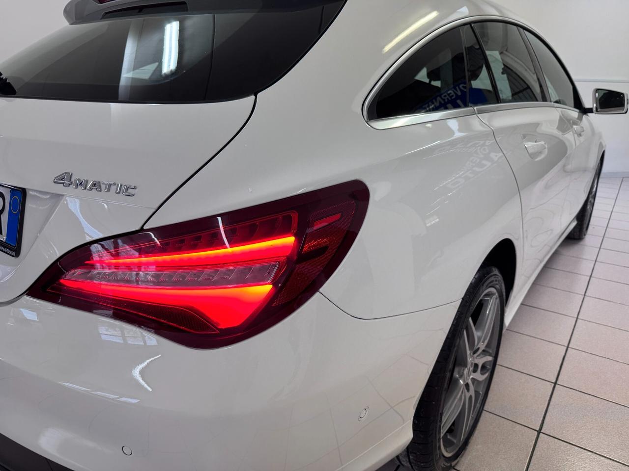 M.B. CLA Shooting Brake 200 d 4Matic Automatic