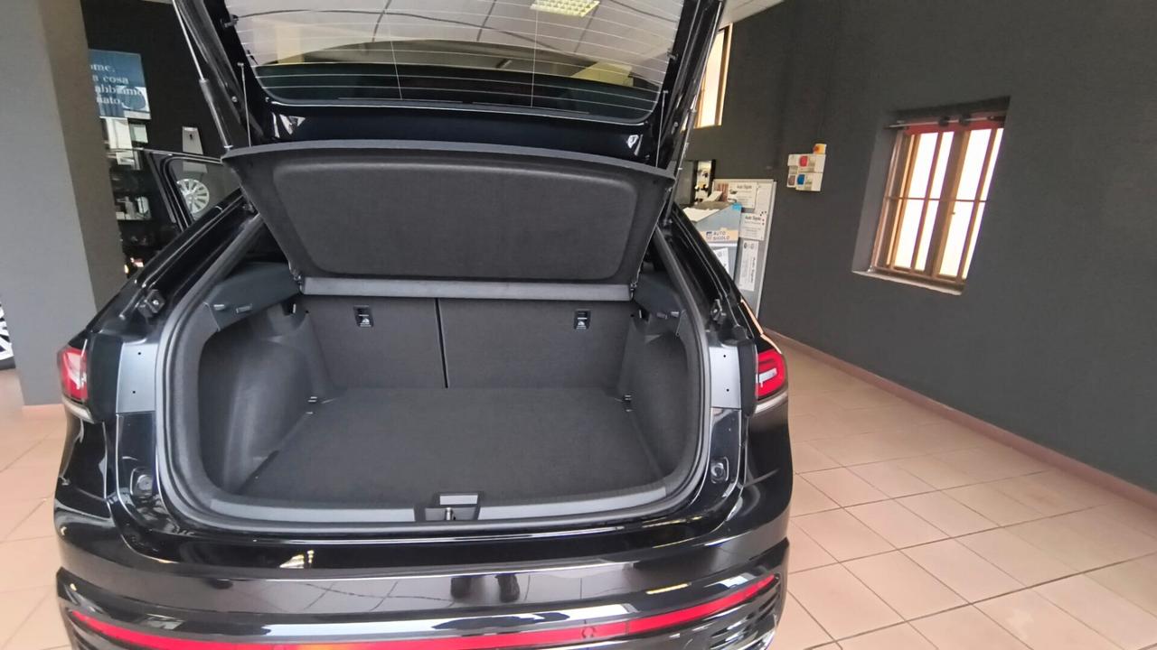 Volkswagen Taigo 1.0 TSI 115 CV R-Line Plus