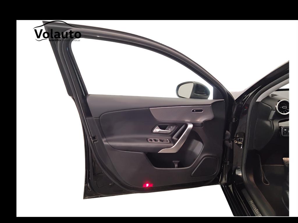 Mercedes-Benz Classe A - W177 2023 - A 180 d Progressive Advanced auto