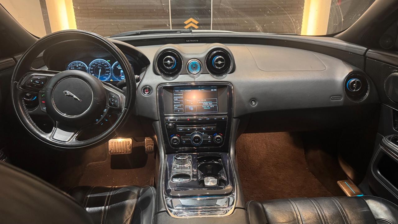 JAGUAR XJL 5.0 BENZINA 510CV - 2013