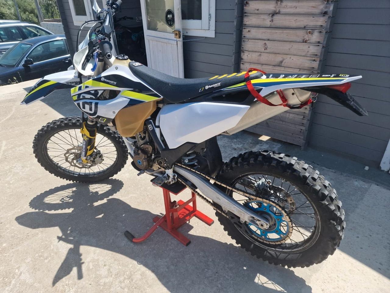 HUSQVARNA 350 FE ENDURO TARGATA