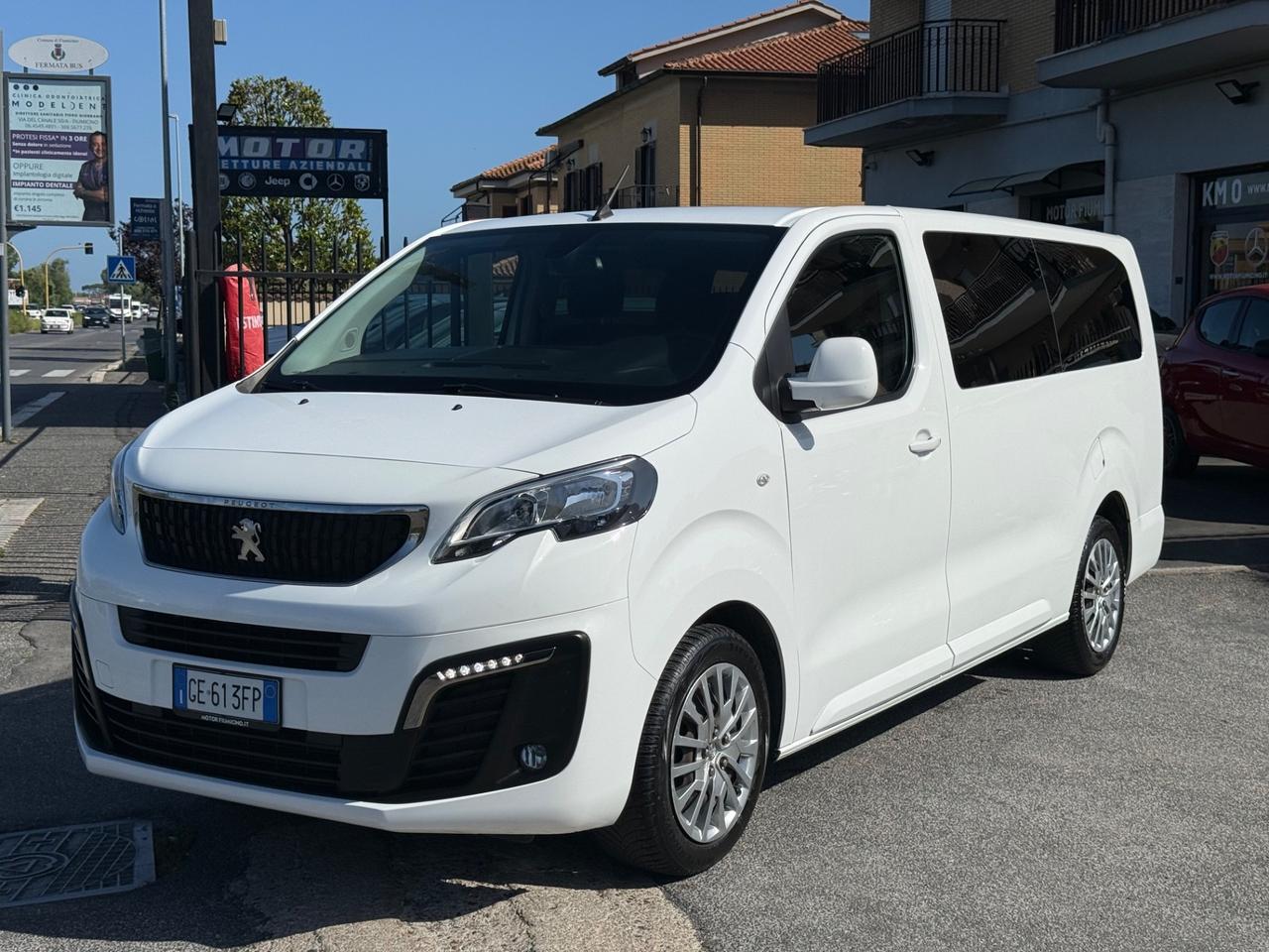 Peugeot Traveller 2.0 BlueHDi 140cv Long 9 POSTI