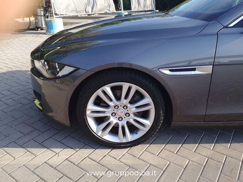 Jaguar XE Diesel 2.0d Pure 180cv auto