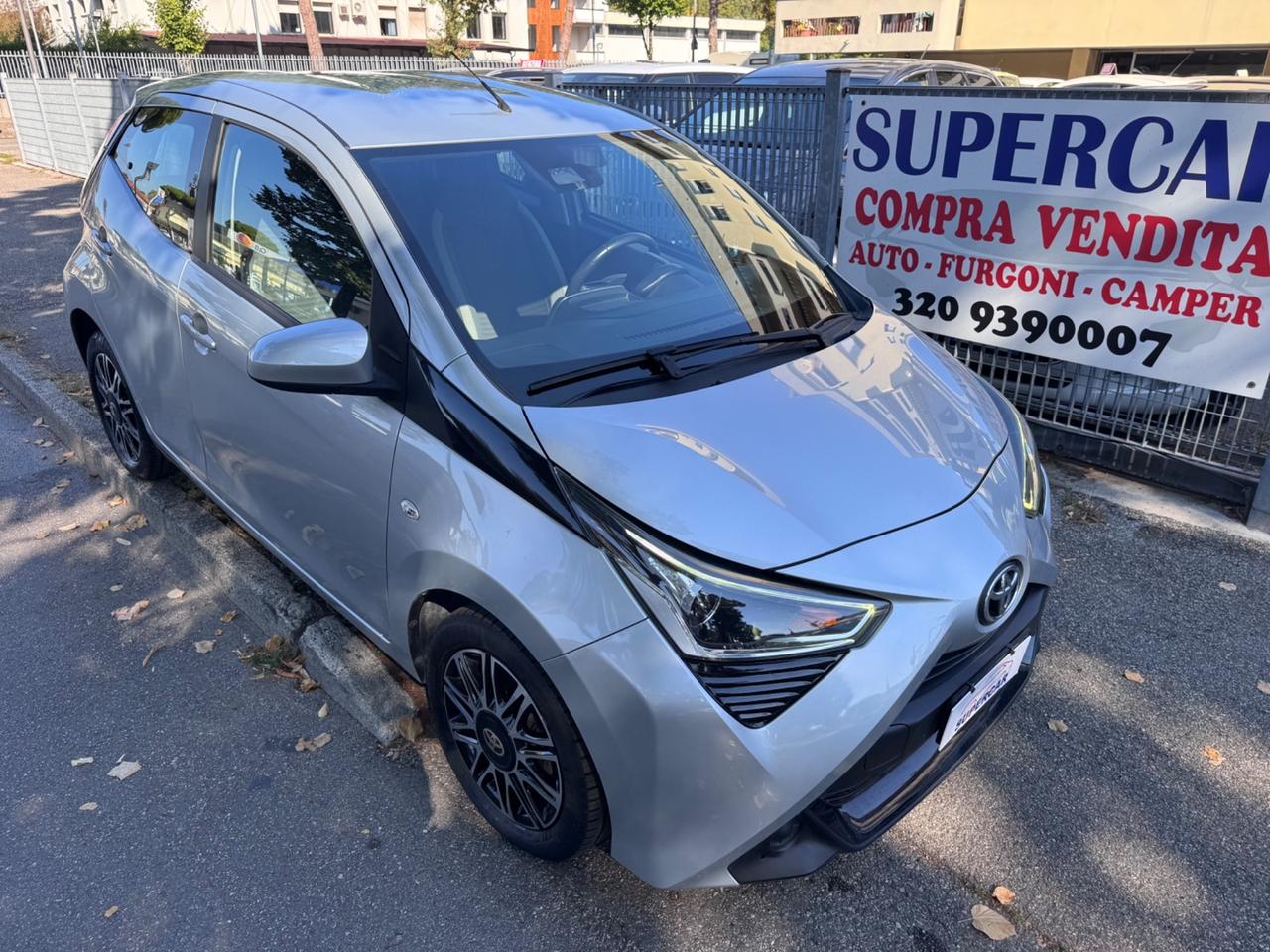 Toyota Aygo 1.0 VVT-i 72 CV 5 p x-cite garanzia 12 mesi