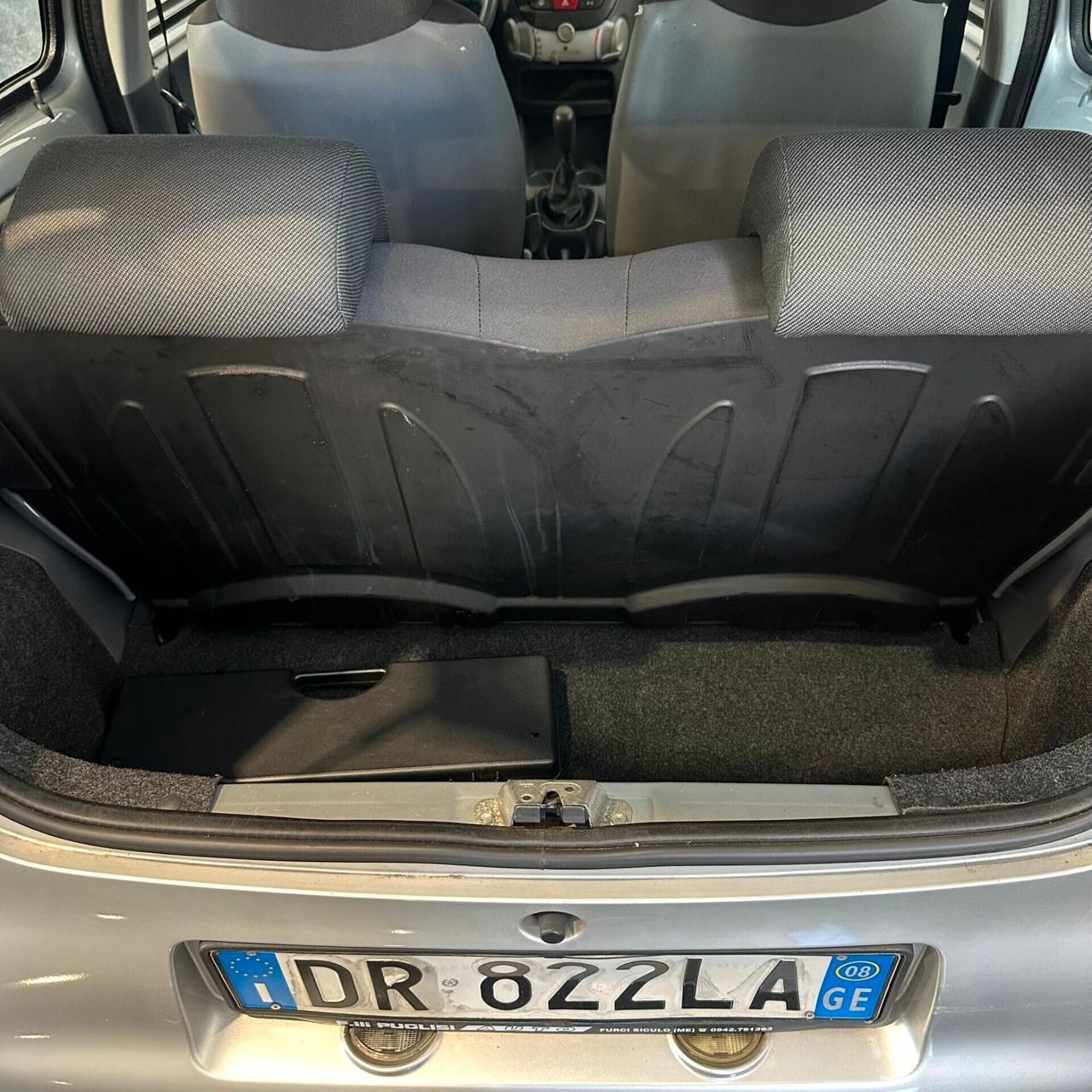 Toyota Aygo 1.0 12V VVT-i 5 porte Sol