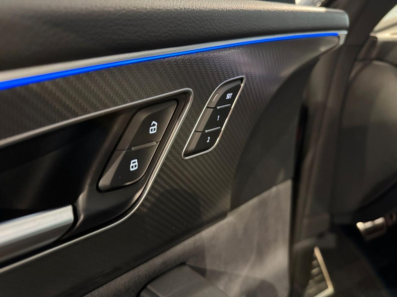 Audi RS Q8 quattro V8 tiptronic