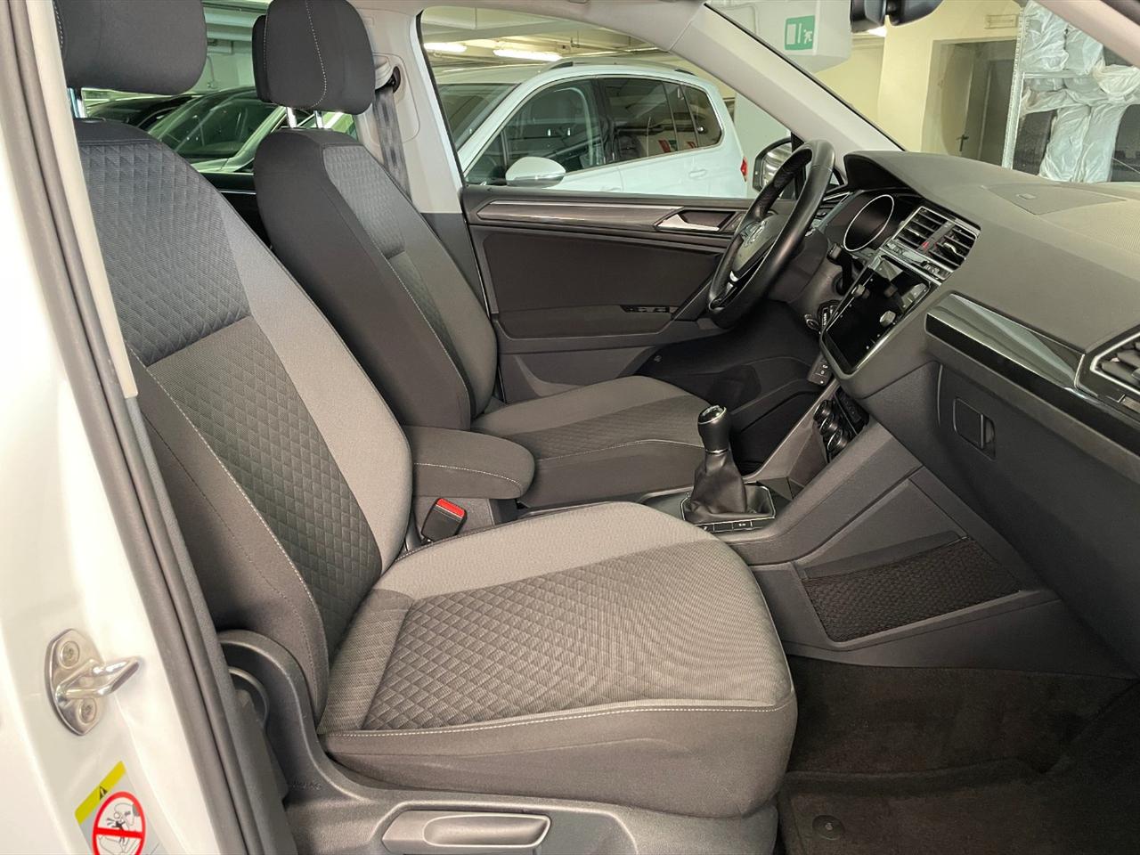 Volkswagen Tiguan 1.5 tsi business 130cv
