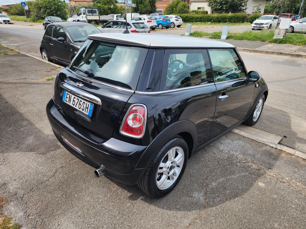 Mini 1.6 16V One (55kW)