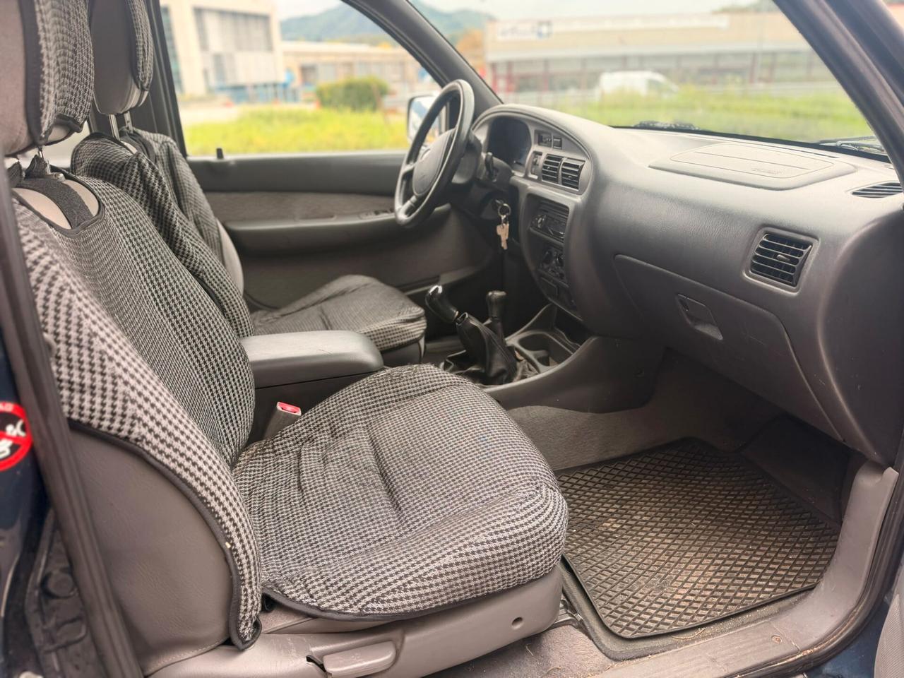 Ford Ranger 2.5 TDI (109CV) 4p. DC Pick-up XLT