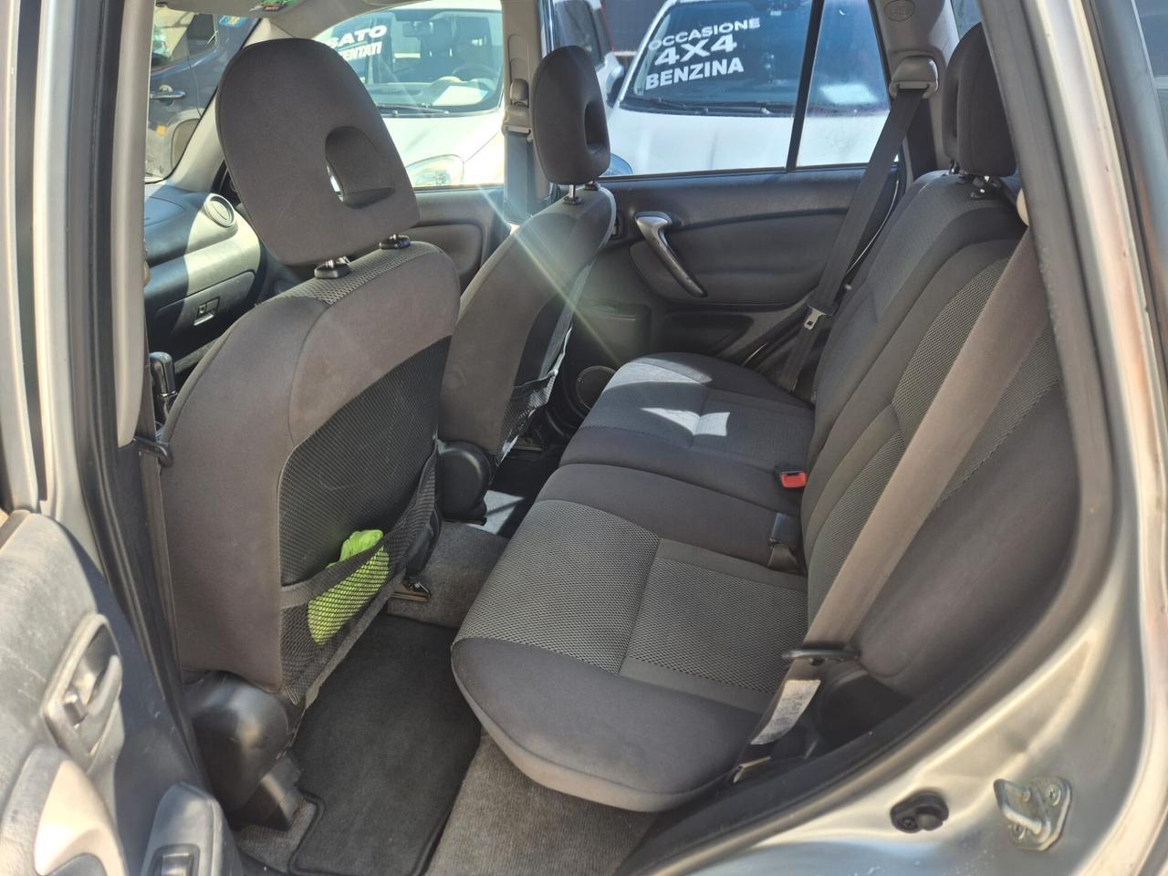 Toyota RAV 4 RAV4 2.0 Tdi D-4D cat 5 porte
