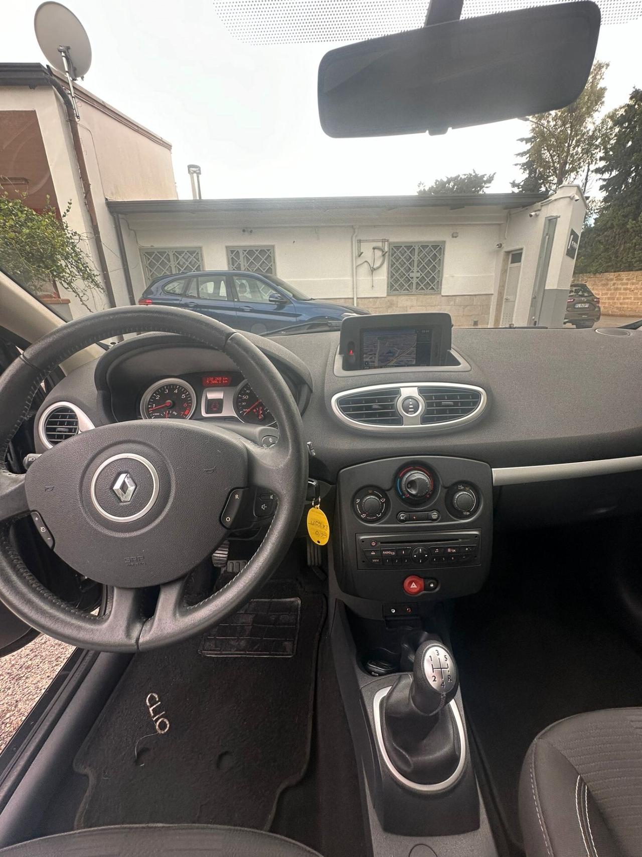 Renault Clio 1.2 16V 5 porte Dynamique