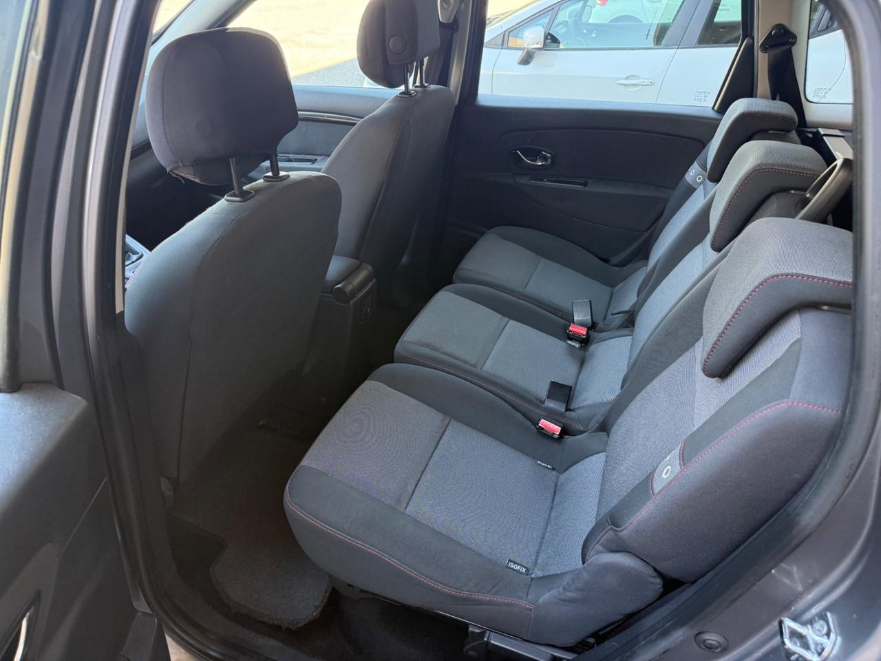 Renault Scenic 1.5 dCi 110CV EDC Bose 7 Posti