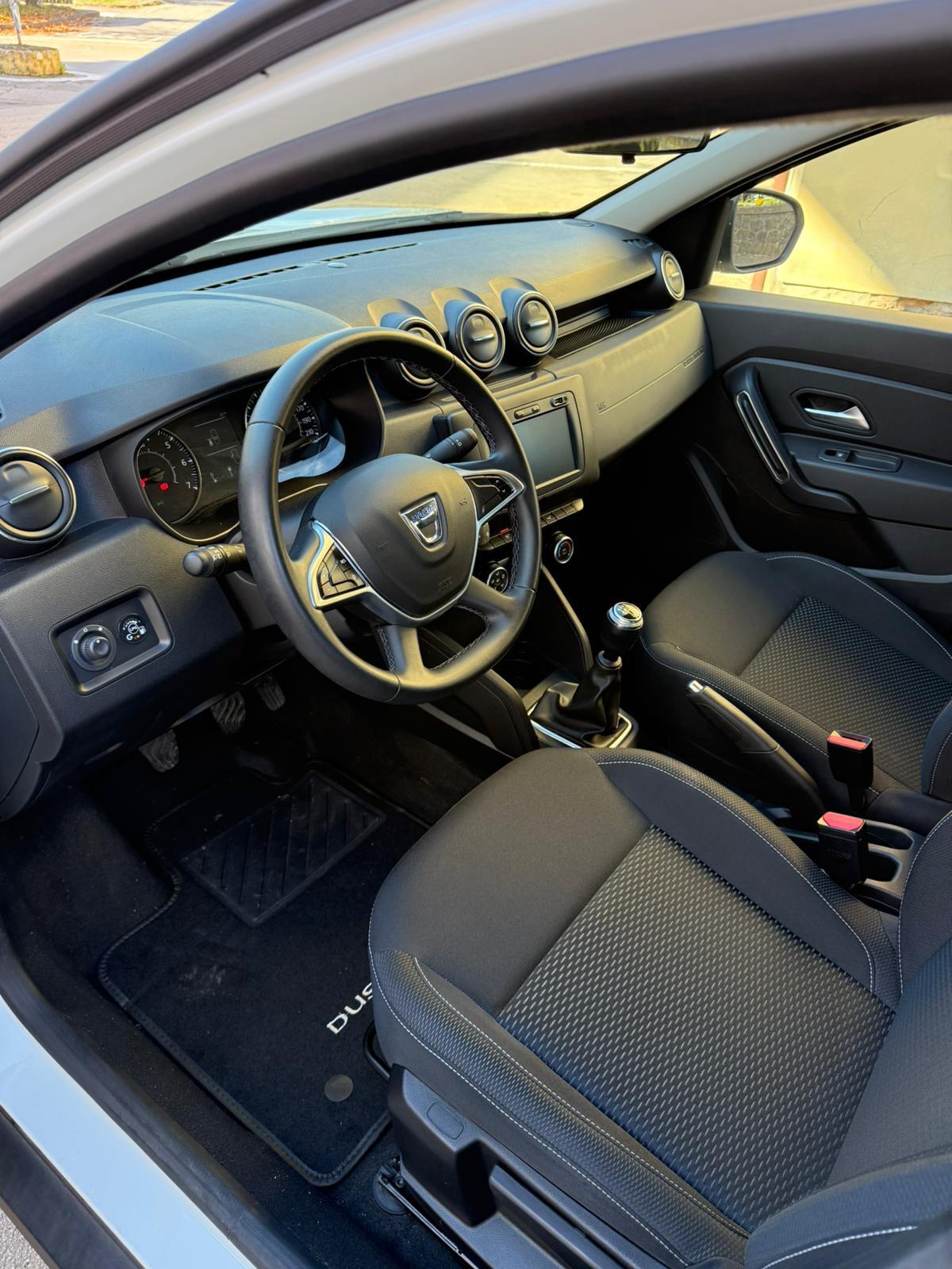 Dacia Duster 1.0 TCe 100 CV ECO-G 4x2 15th Anniversary