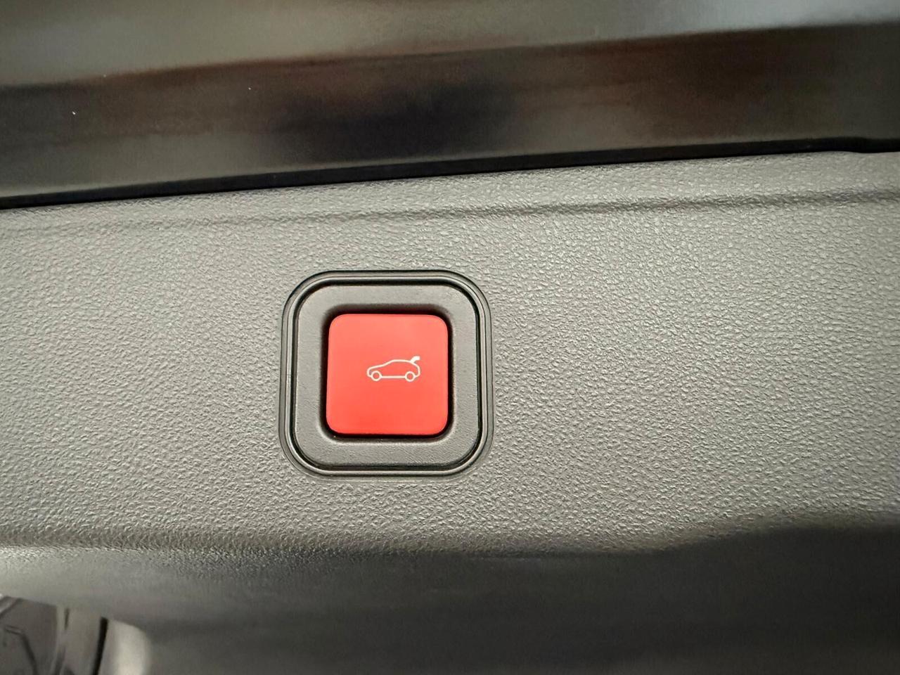 Jeep Avenger 1.2 Turbo 100 CV Summit