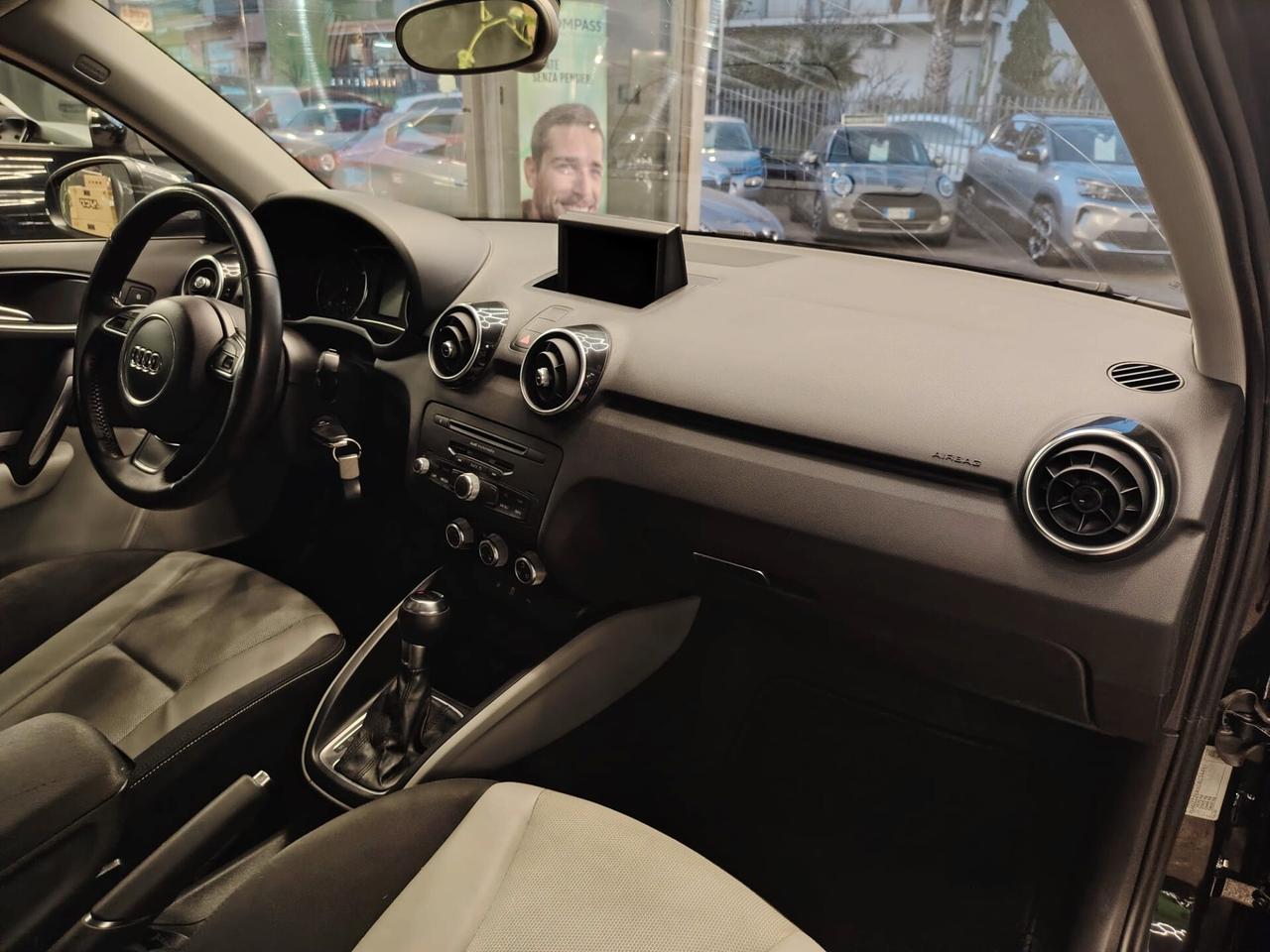 Audi A1 SPB 1.6 TDI S tronic Attraction